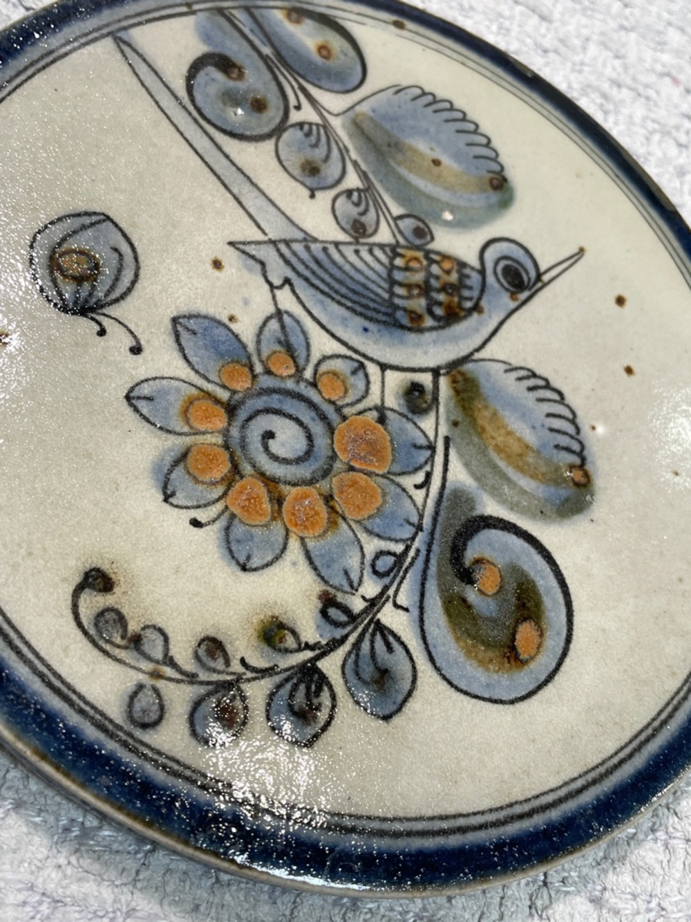 Stunning Ken Edwards Bird Flowers Mexico Studio Art Pottery Trivet - Picture 3 of 7